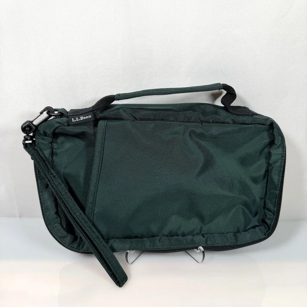 LL Bean Wallet Travel Organizer Cards Money ID Holder Wristlet Dark Green